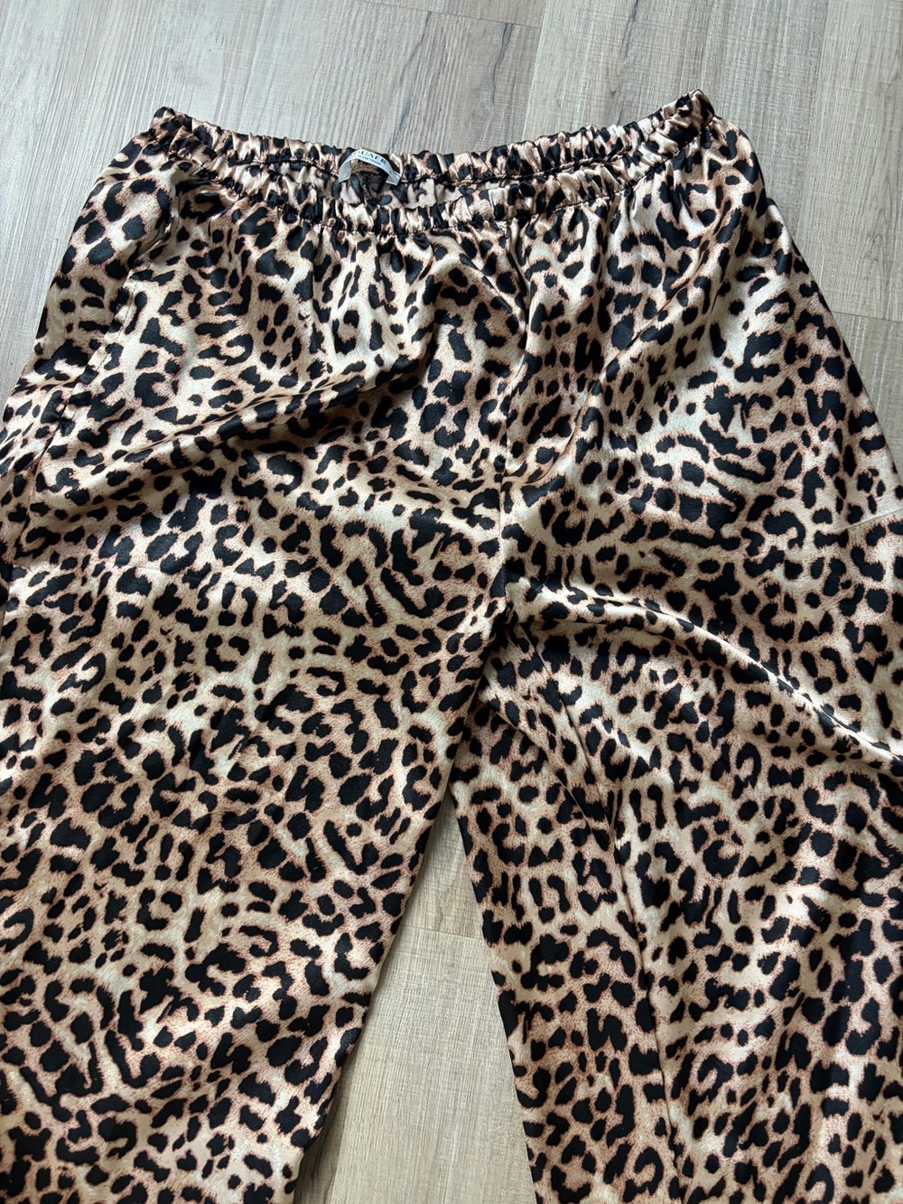 Women's Leopard Satin Pajama Set - Tan & Black - Picture 2 of 5